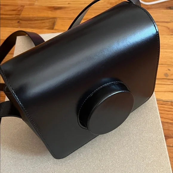 Lemaire camere bag black with dustbag and box in EUC-almost new - Picture 5 of 15